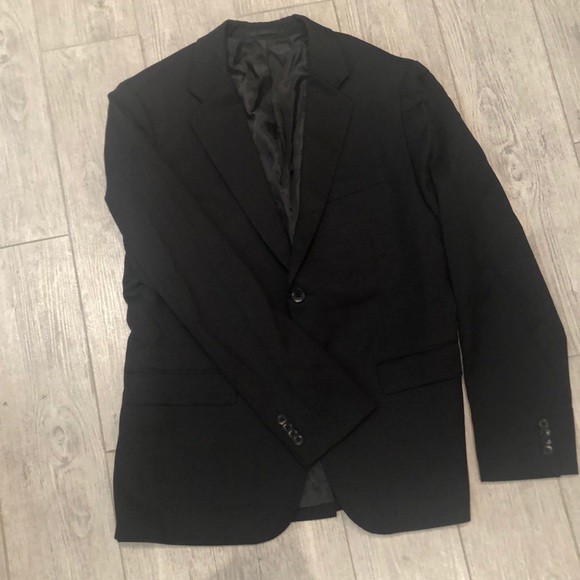 short wool blazer